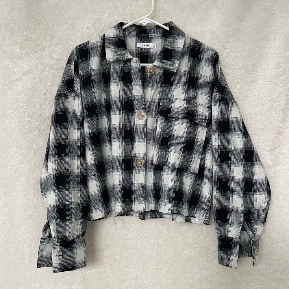 Mod Ref Plaid Cropped Shirt